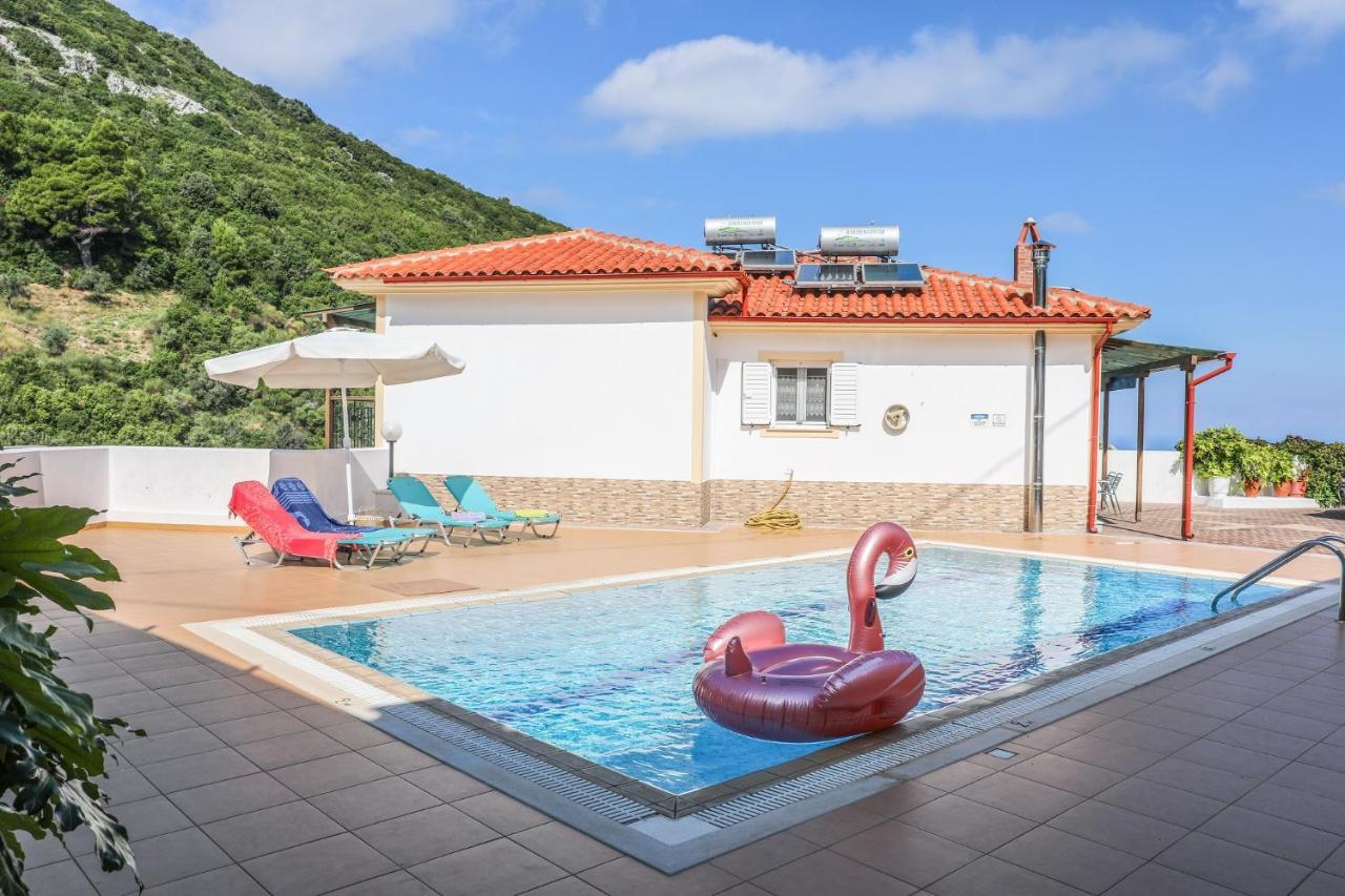 Villa Mitzelos Moni Evaggelistrias エクステリア 写真